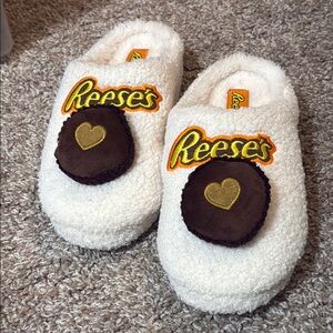 Reese’s Cozy Slippers - cream and Brown
